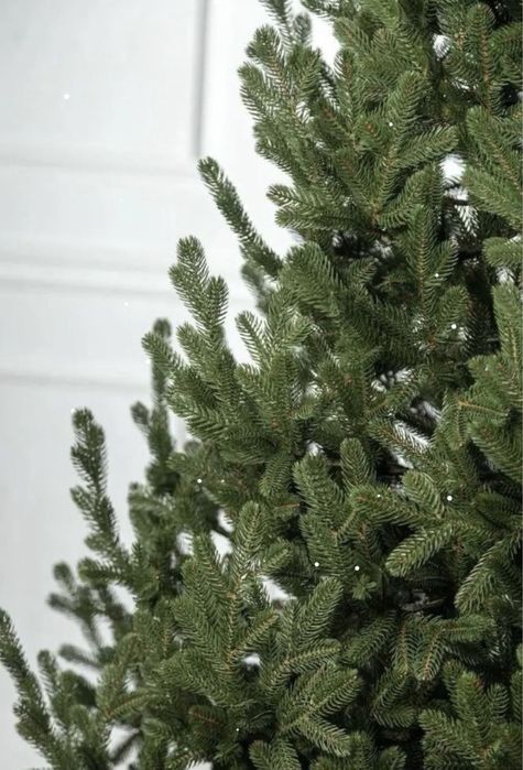 Новорічна Ялинка