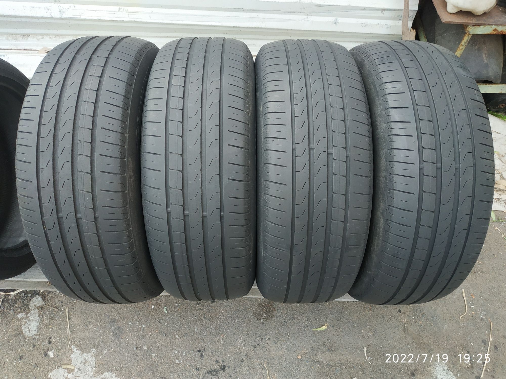 Шины резина лето 225/60 R17 Pirelli cinturato p7 (BMW)