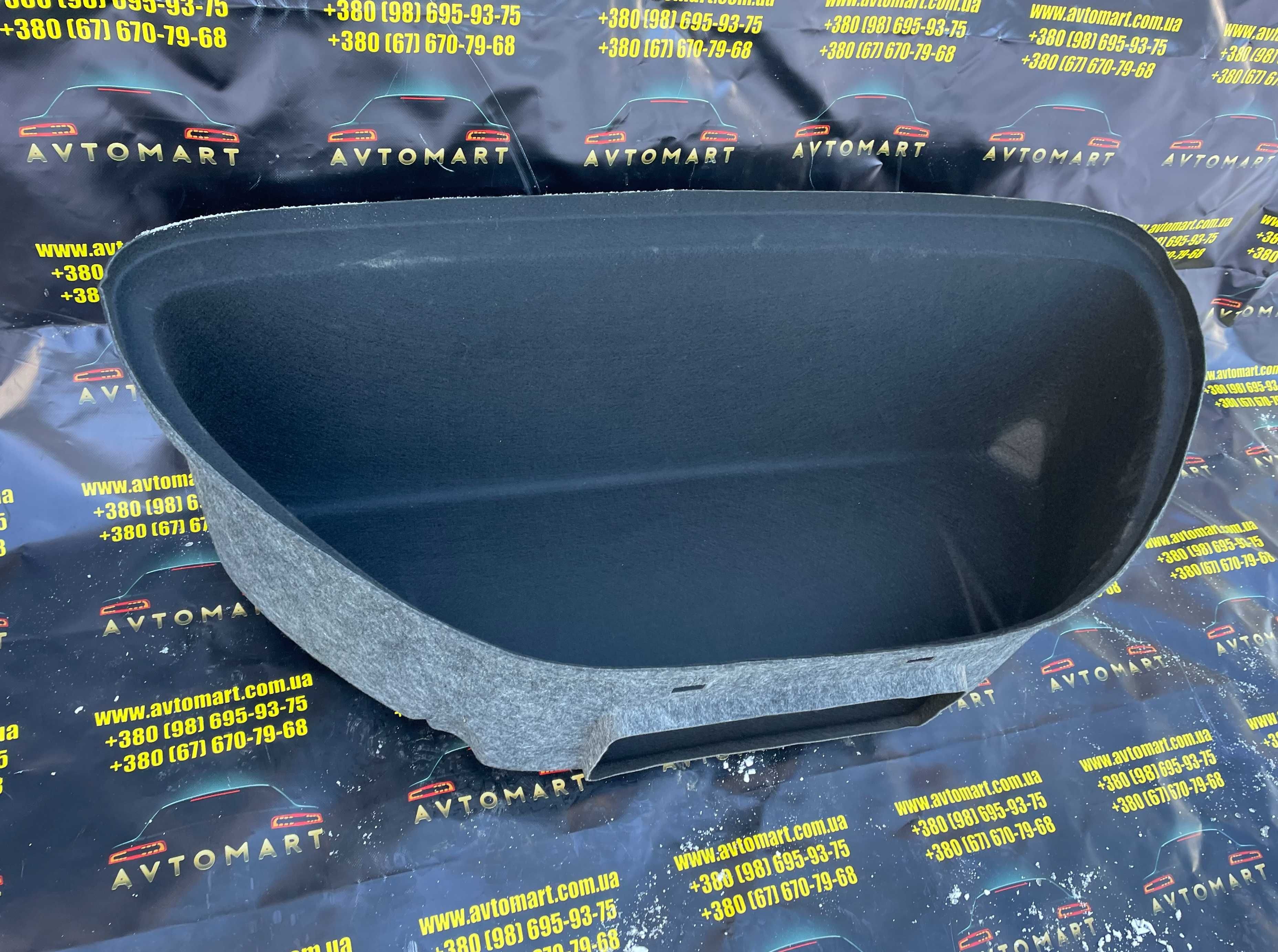 Tesla x Ковролин бокса Tesla Model X обшивка боксу 104805900E Tesla mx