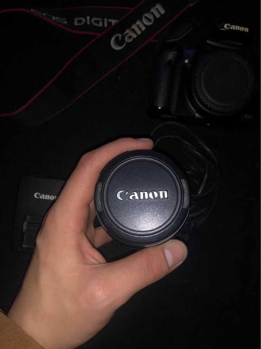 Canon EOS 450D + Carregador + Mala + Objectiva Lente 18-55mm