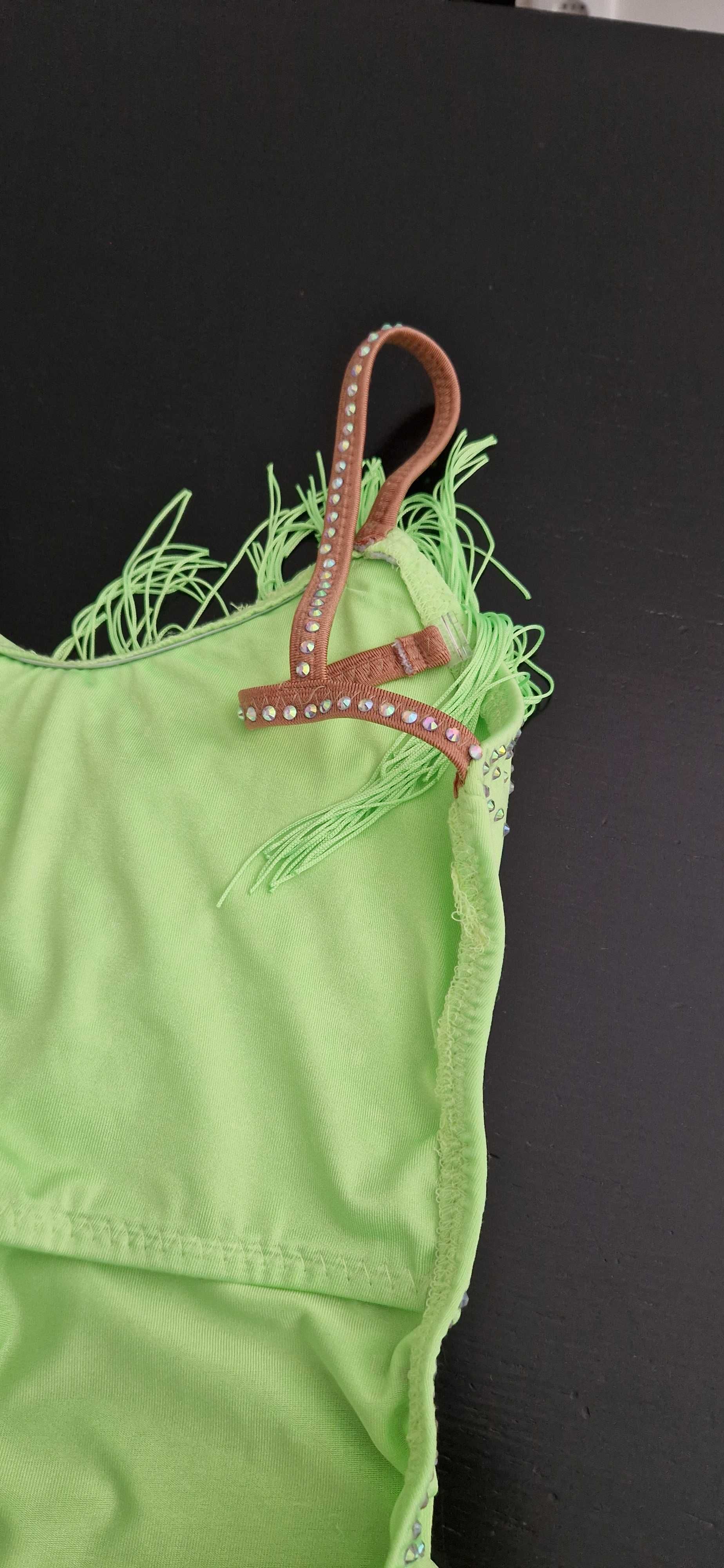 Vestido de dança infantil – 140 cm