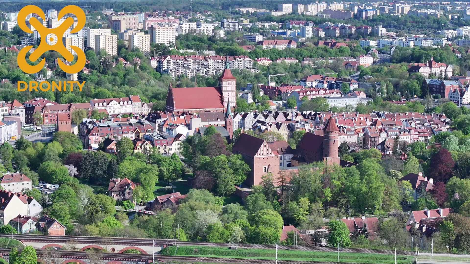 Film z drona 4K | Zdjęcia z drona 8K | Fotografia Wideo Dron Inspekcja