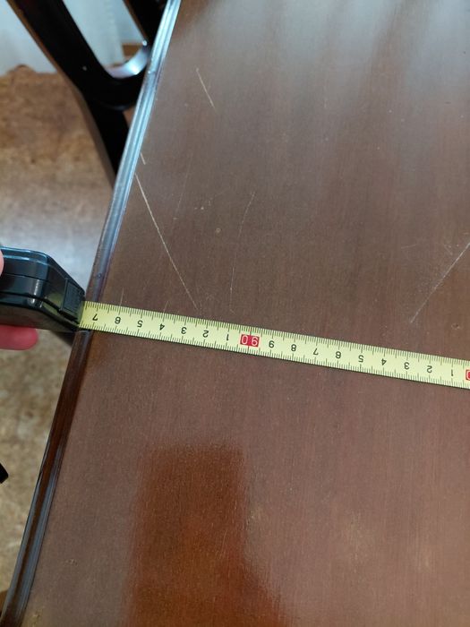 Conjunto mesa e cadeiras