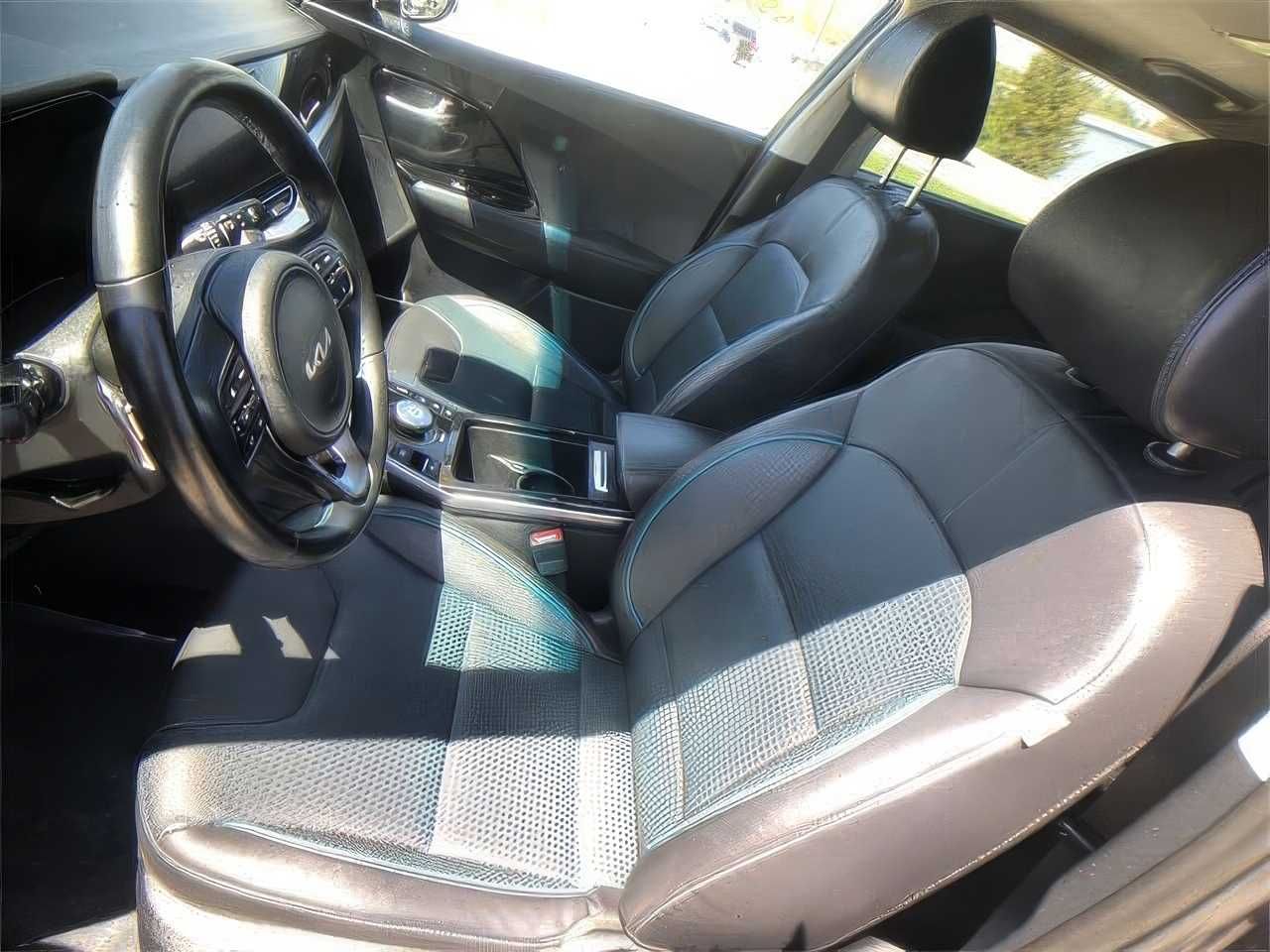 2022 Kia Niro EV EX Premium