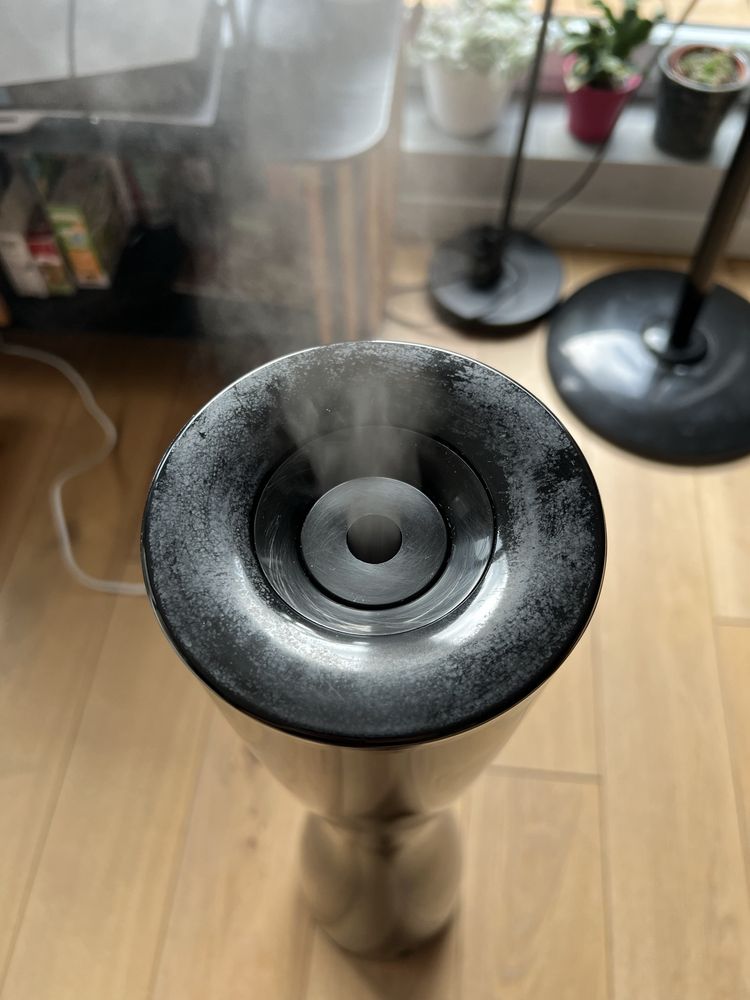 Nawilżacz powietrza ultradźwiękowy DUKA HUMID czarny