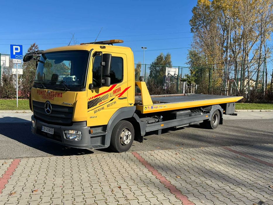 Pomoc Drogowa 24/7 Laweta Autolaweta Holowanie transport uslugi laweta