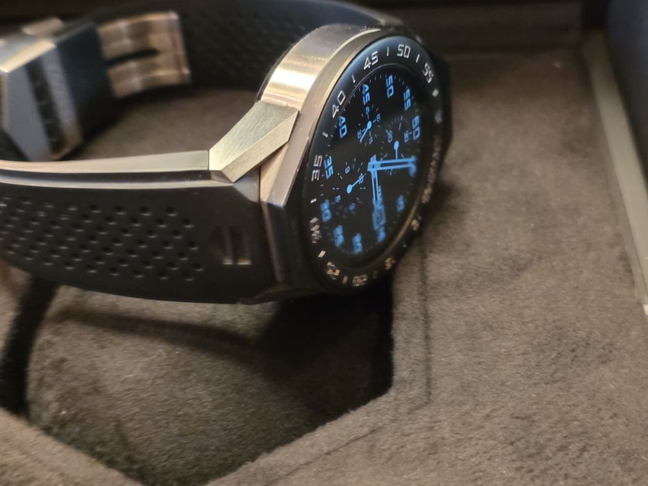 TAG HEUER Connected
