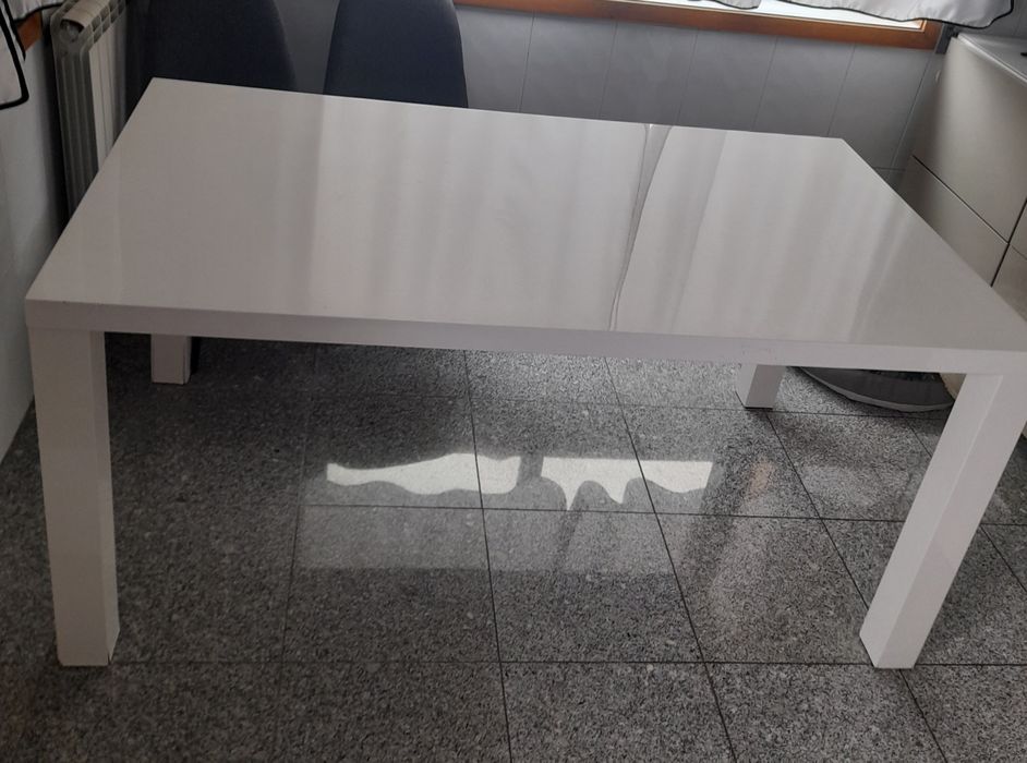 Mesa quadrada 1,60 x 90