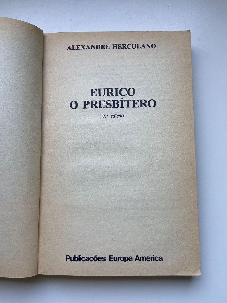 Livro "Eurico e o presbítero" de Alexandre Herculano