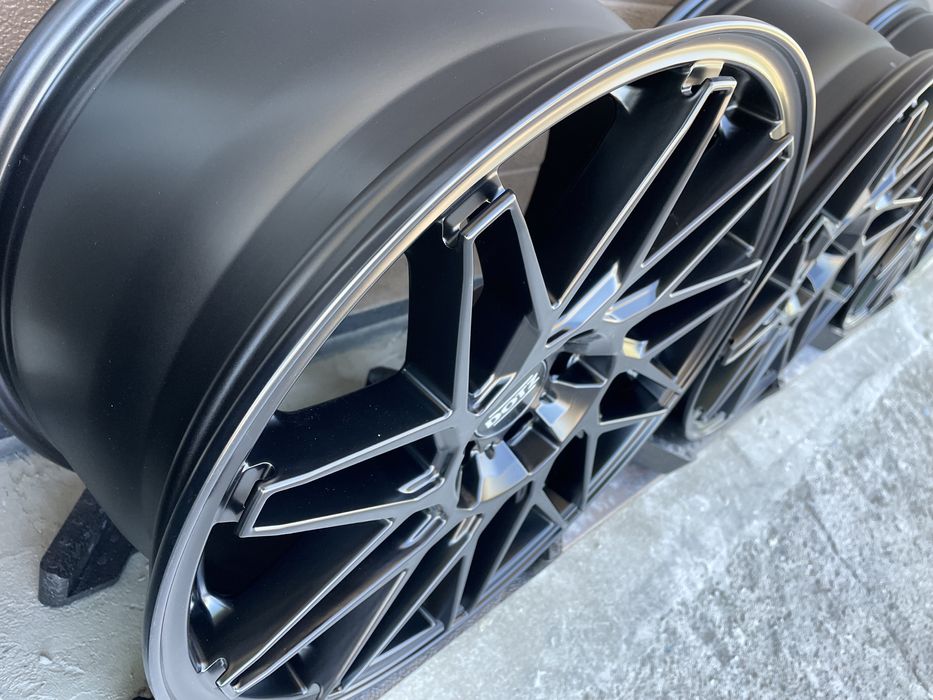 4x felgi aluminiowe Czarne 5x108 r19 et45 8,5J Alufelgi Ford/ Volo 19”