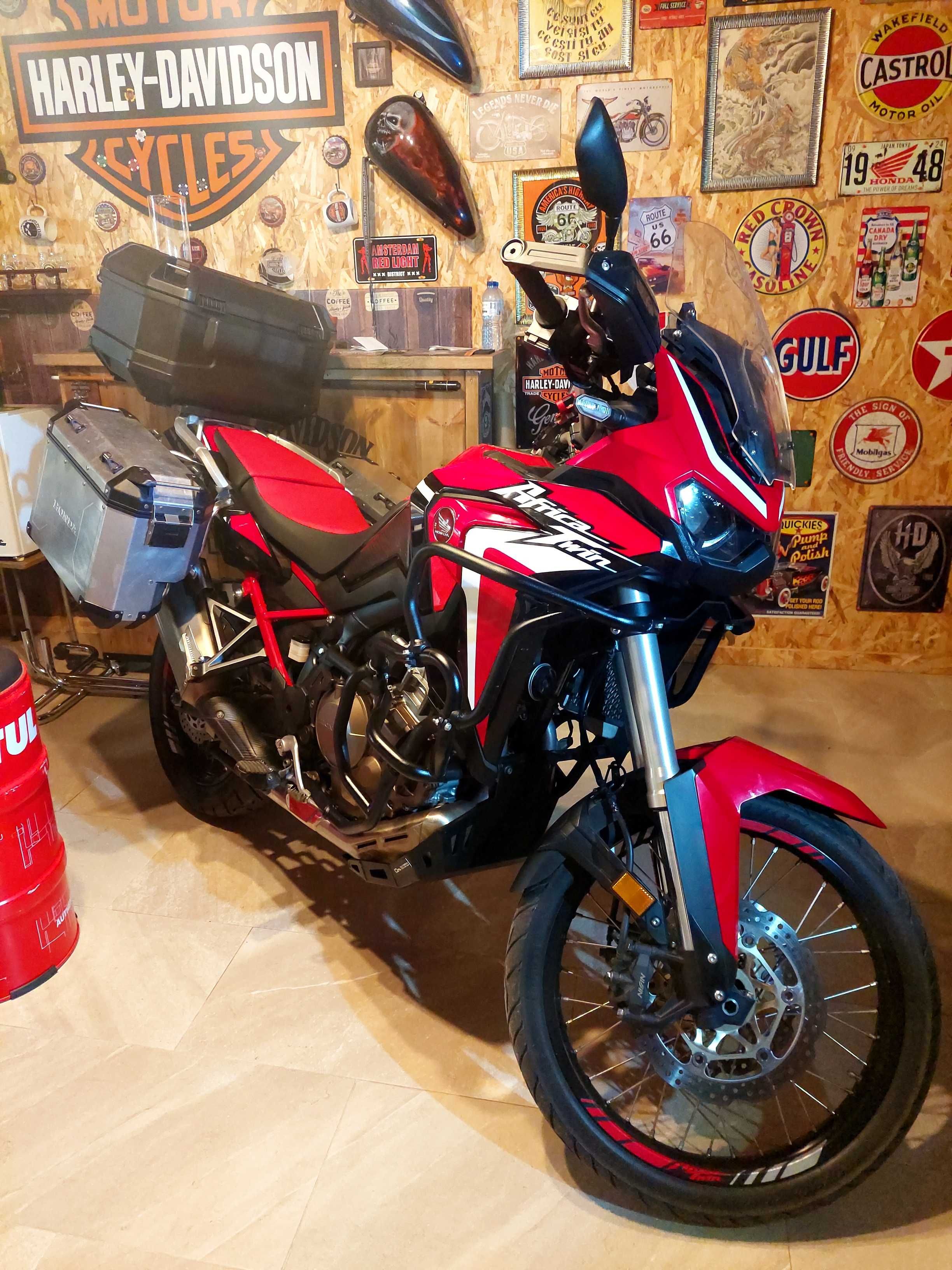 Africa Twin 1100 (irrepreensível)