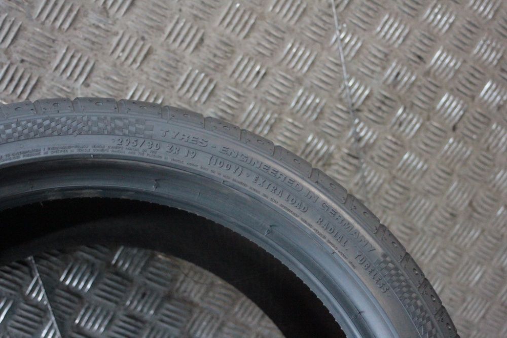 295/30/19 Continental ContiSportContact 2 295/30 R19