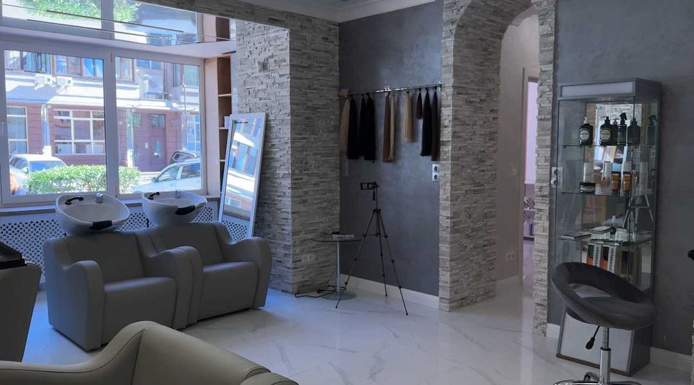 Продається діючий салон краси преміум класу на Оболоні з брендом!