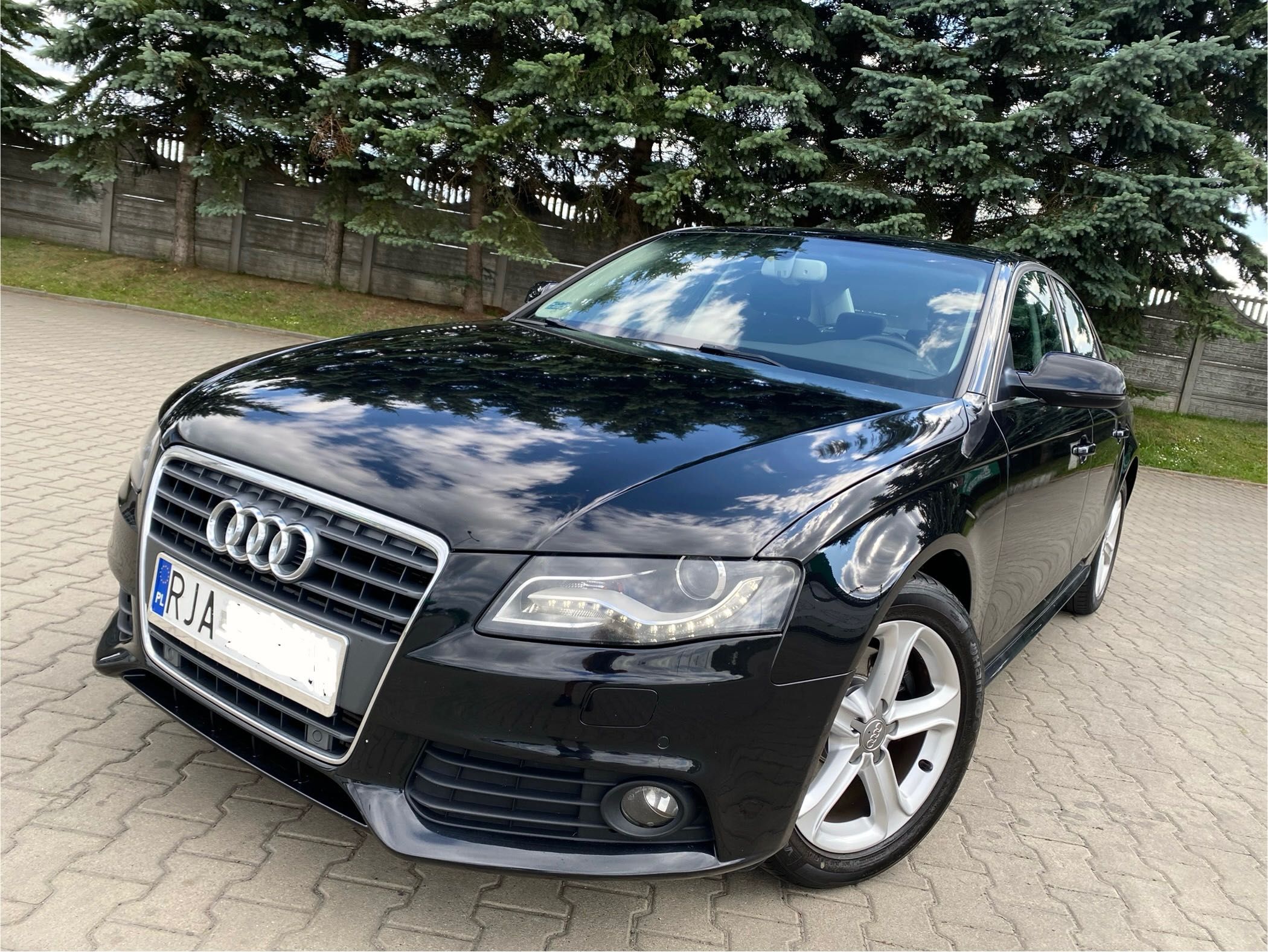 Audi A4 B8 sedan 2.0 TDI • 6 Biegów • LEDY •Xenon•alu 17•nowy rozrząd