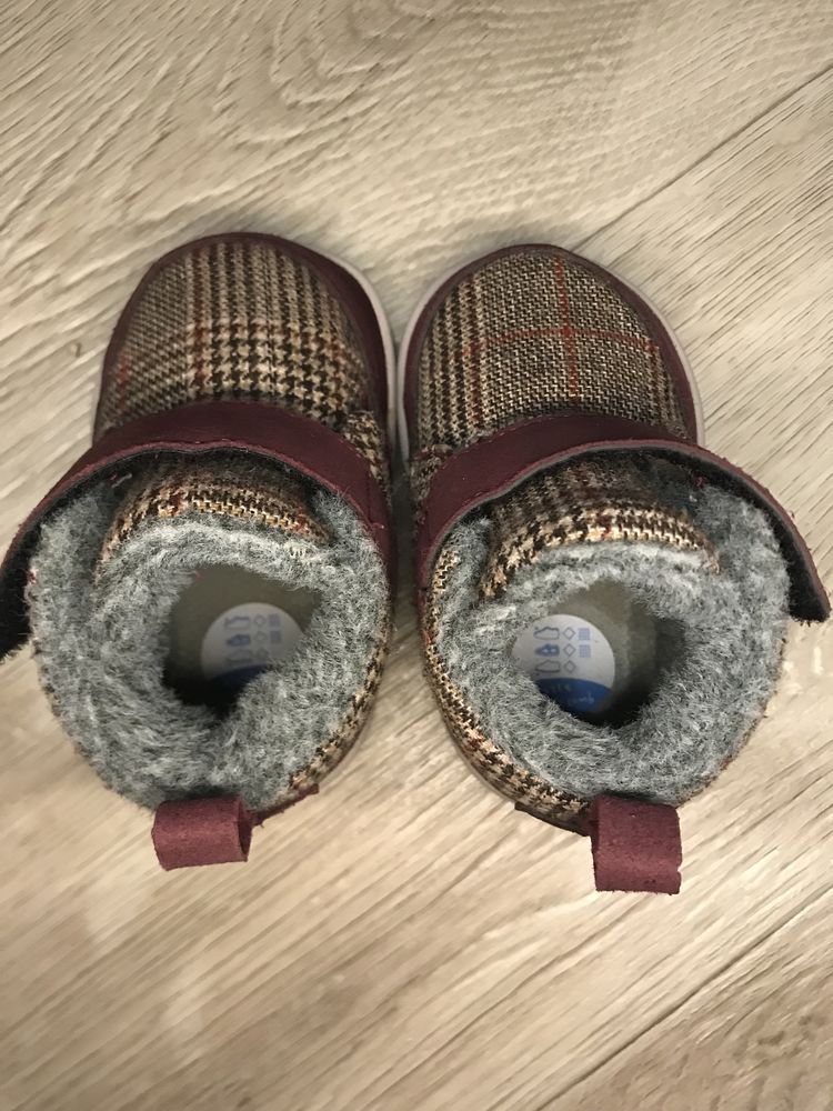 Дитяче взуття 6-12 місяців, анатомічні, 12 см устілка холодна осінь