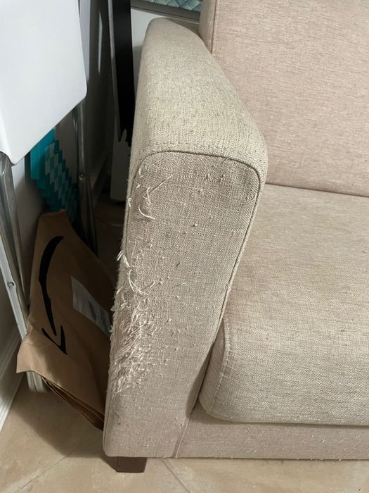 Sofa pequeno cinza/creme