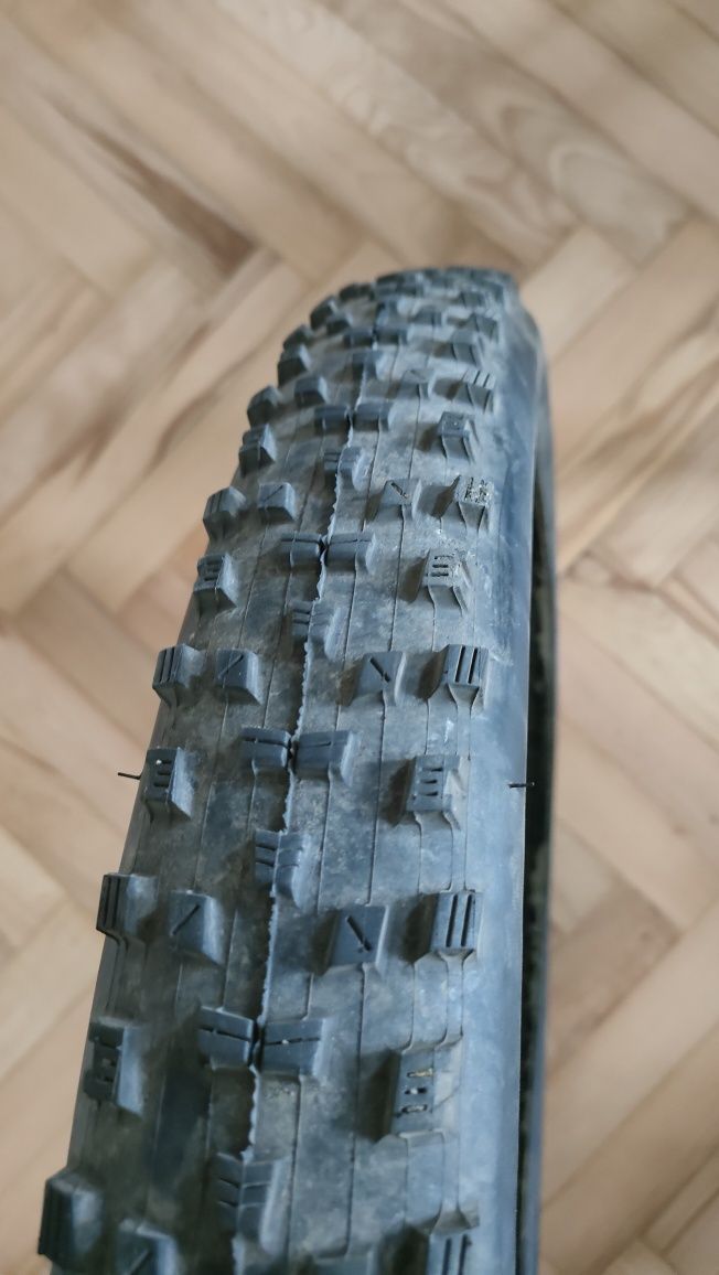 Opona zwijana MTB maxxis forekaster 29x2.35 TR Exo