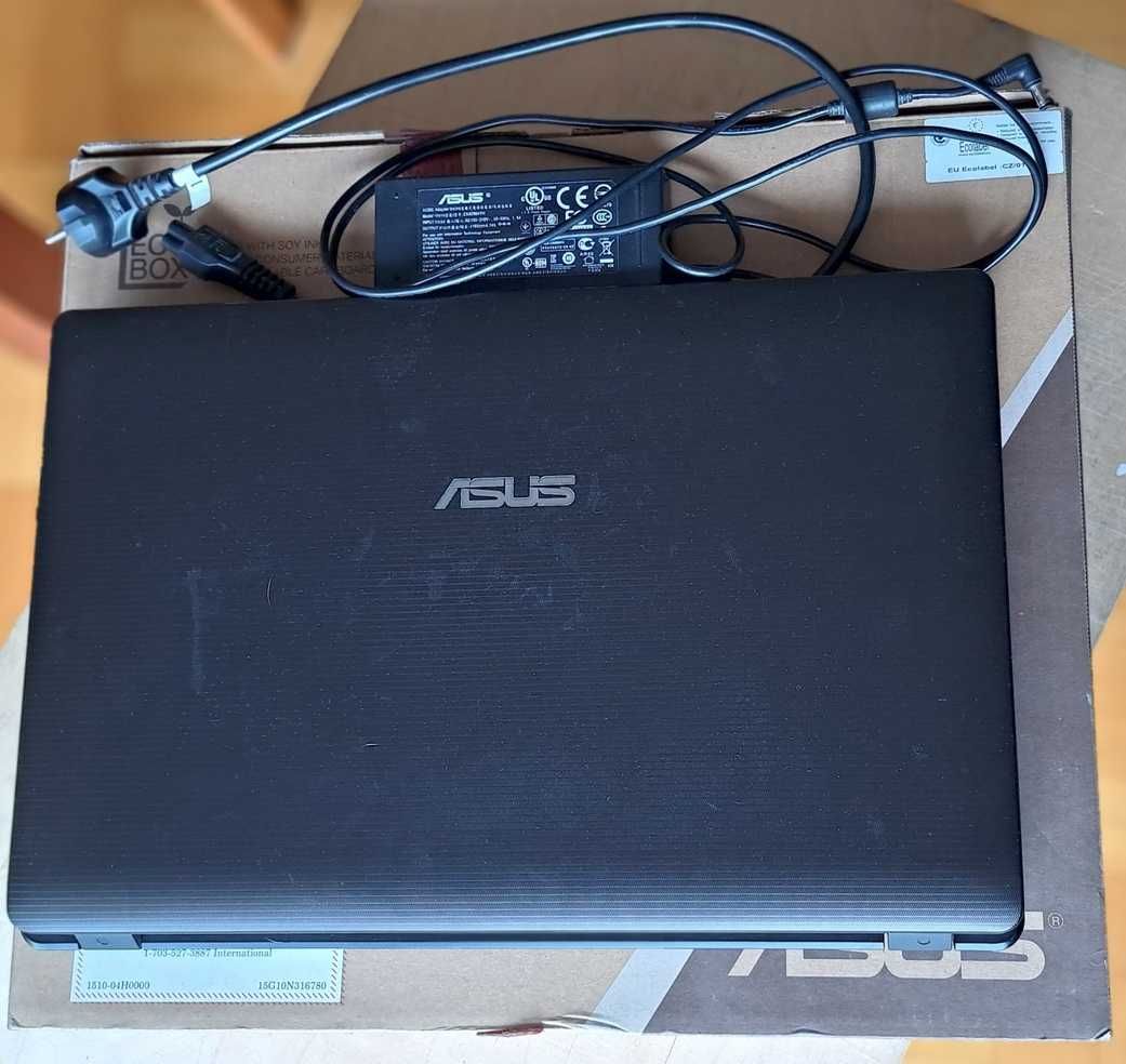 Laptop Asus K73SV 17,3 cala