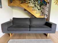 Sofa Woodman w stylu skandynawskim jak ikea optisofa