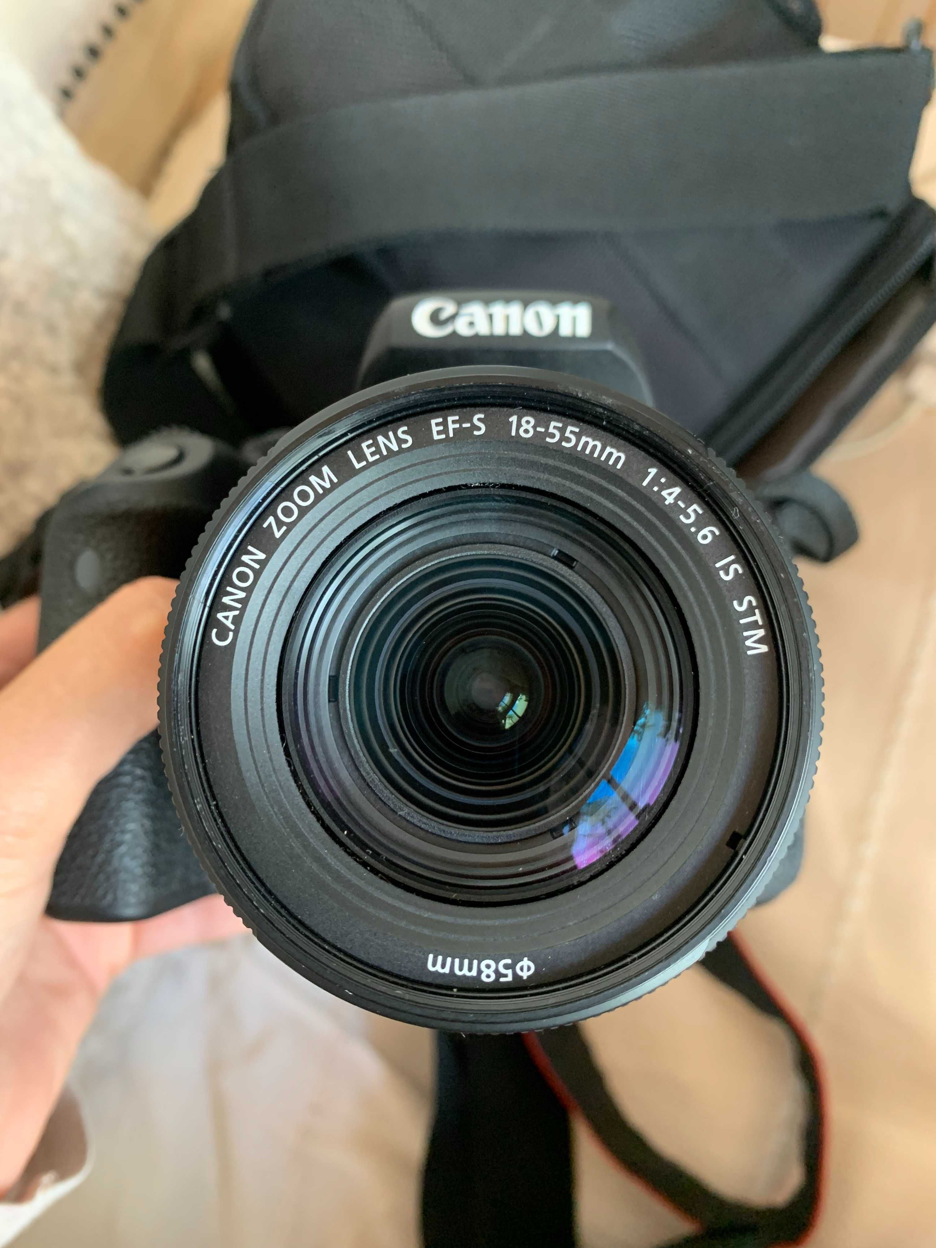 Máquina Canon 800D