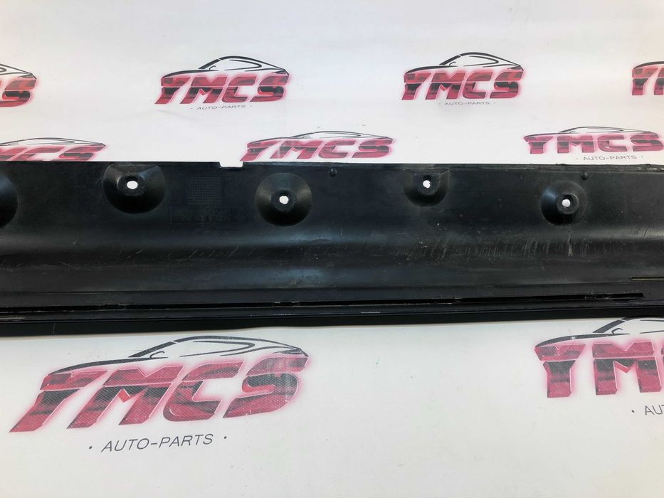 Embaladeira Direita BMW E46 SERIE 3 ORIGINAL