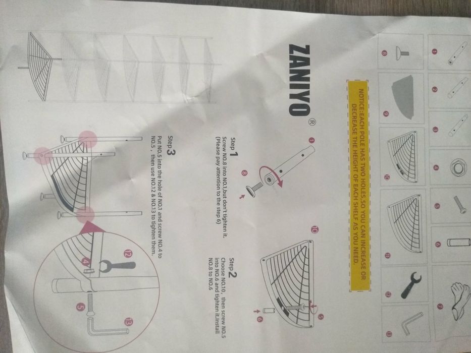 Кутова металева стійка-стелаж Zaniyo