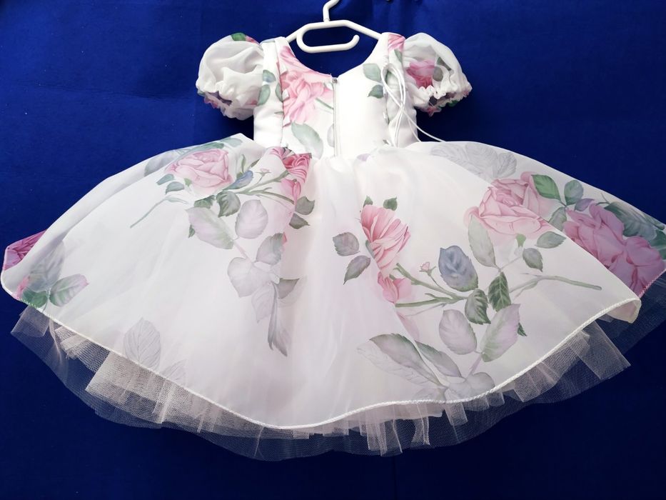 Сукня для дівчинки на рочок. Платье на годик.