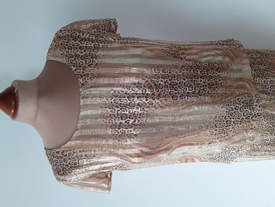 Komplet 40 L lub 42 XL marynarka spódnica bluzka