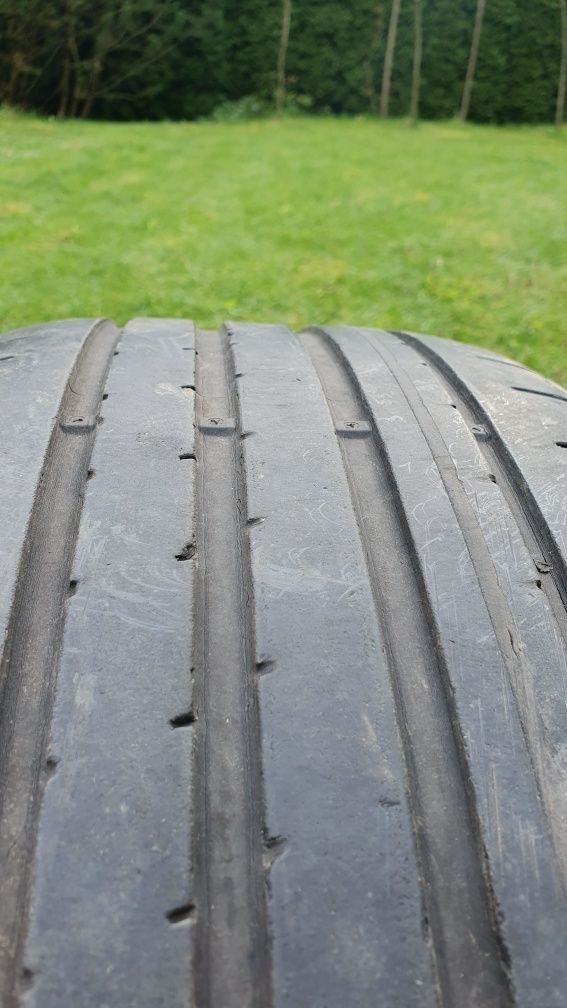 Opony letnie Goodyear 225/55/17 2szt asymetric 3