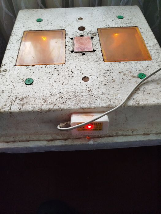 Продається інкубатор квочка