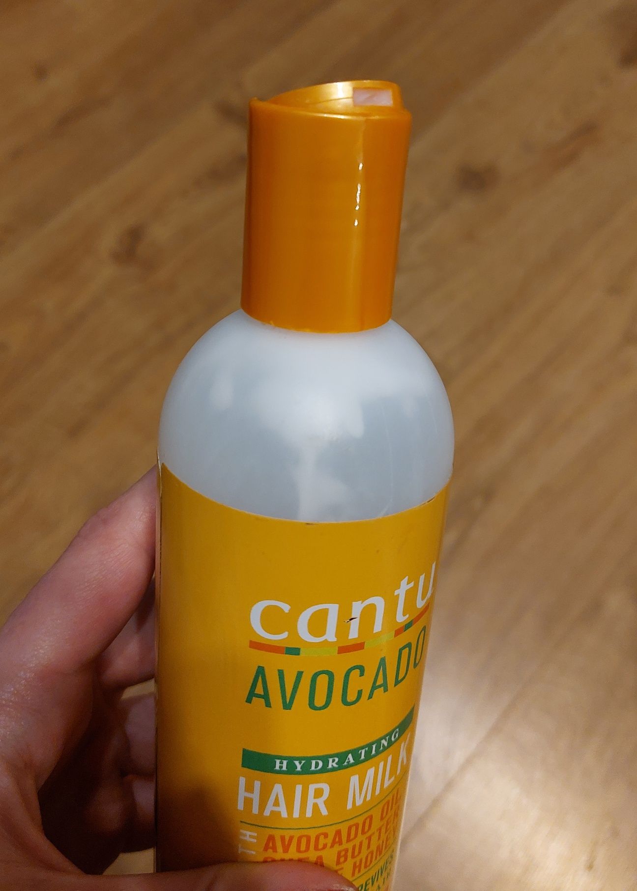 Cantu Avocado hydrating hair milk