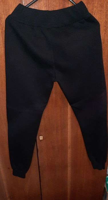 Тёплый спортивный костюм