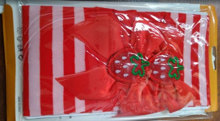 Чулки с бантиками , к игровому костюму новые -комплект 2 шт