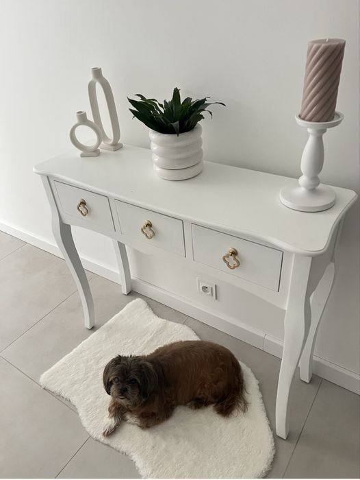 Konsola z szufladami biala modern classy elegancka klasyczna komoda
