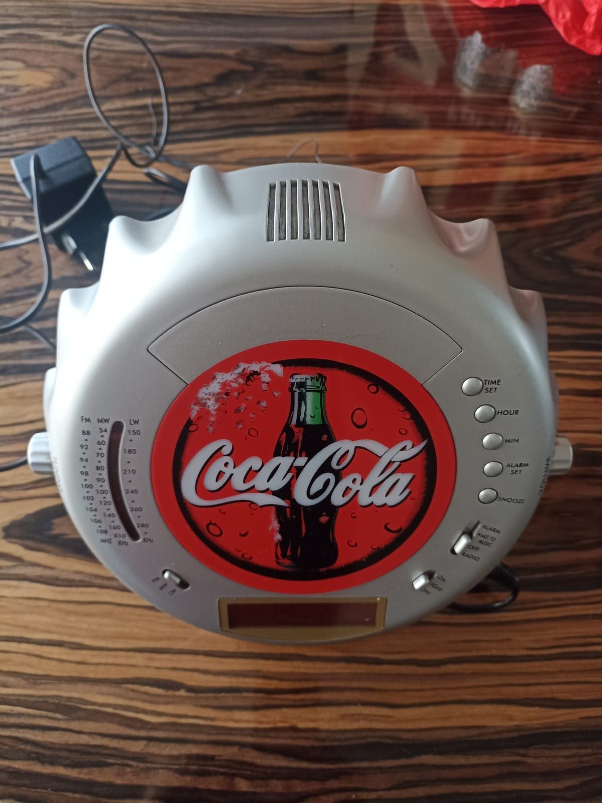 Relógio, rádio e despertador Coca Cola