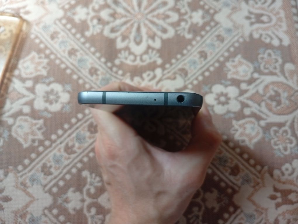 LG G6 4/32 Android 9