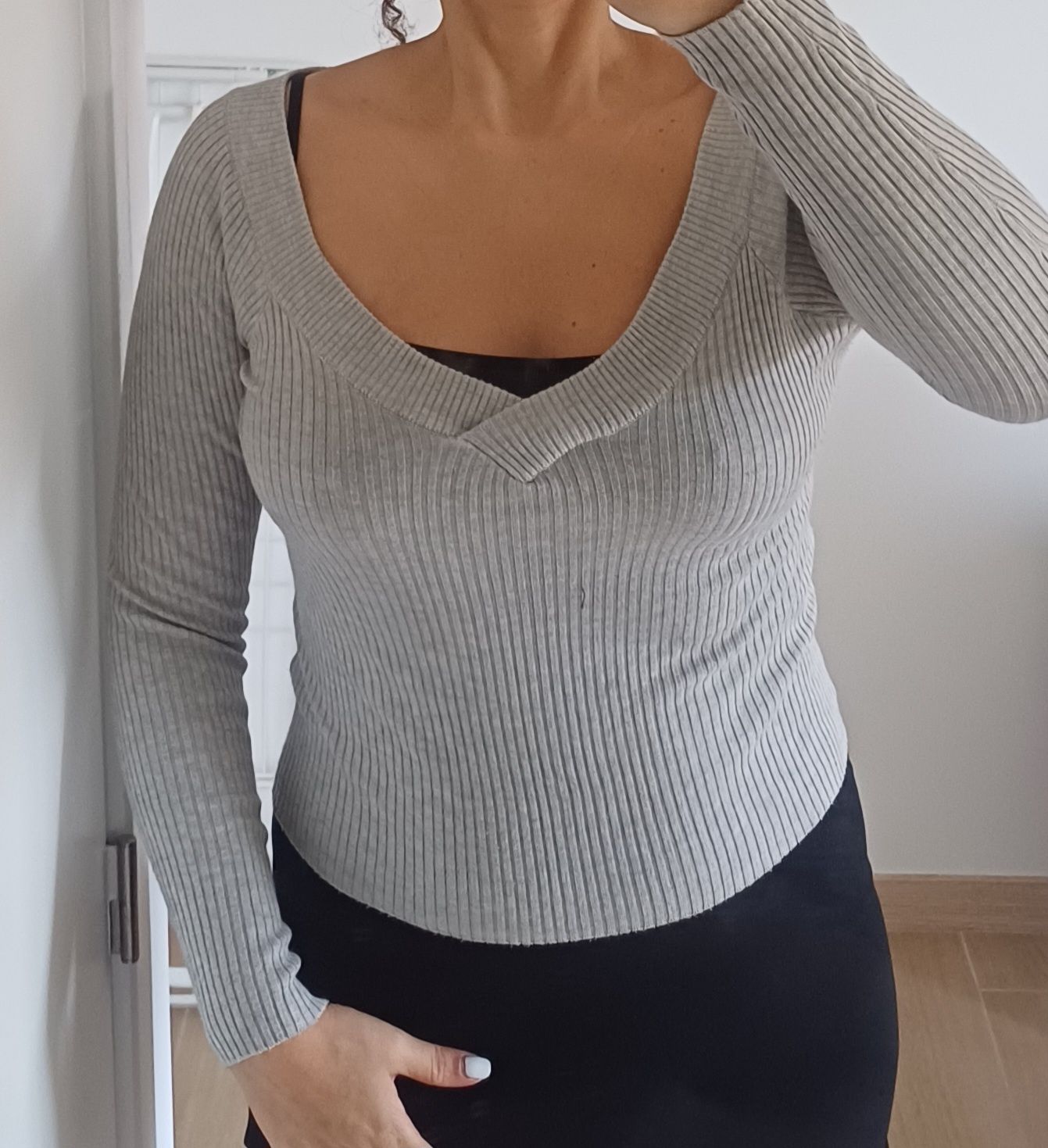 Camisola cinza da H&M- S