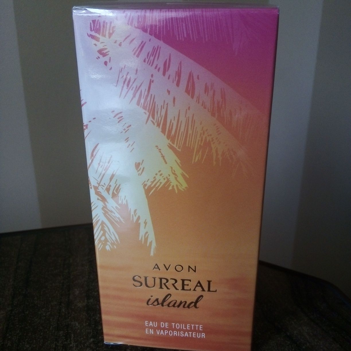 Avon woda toaletowa Surreal Island UNIKAT