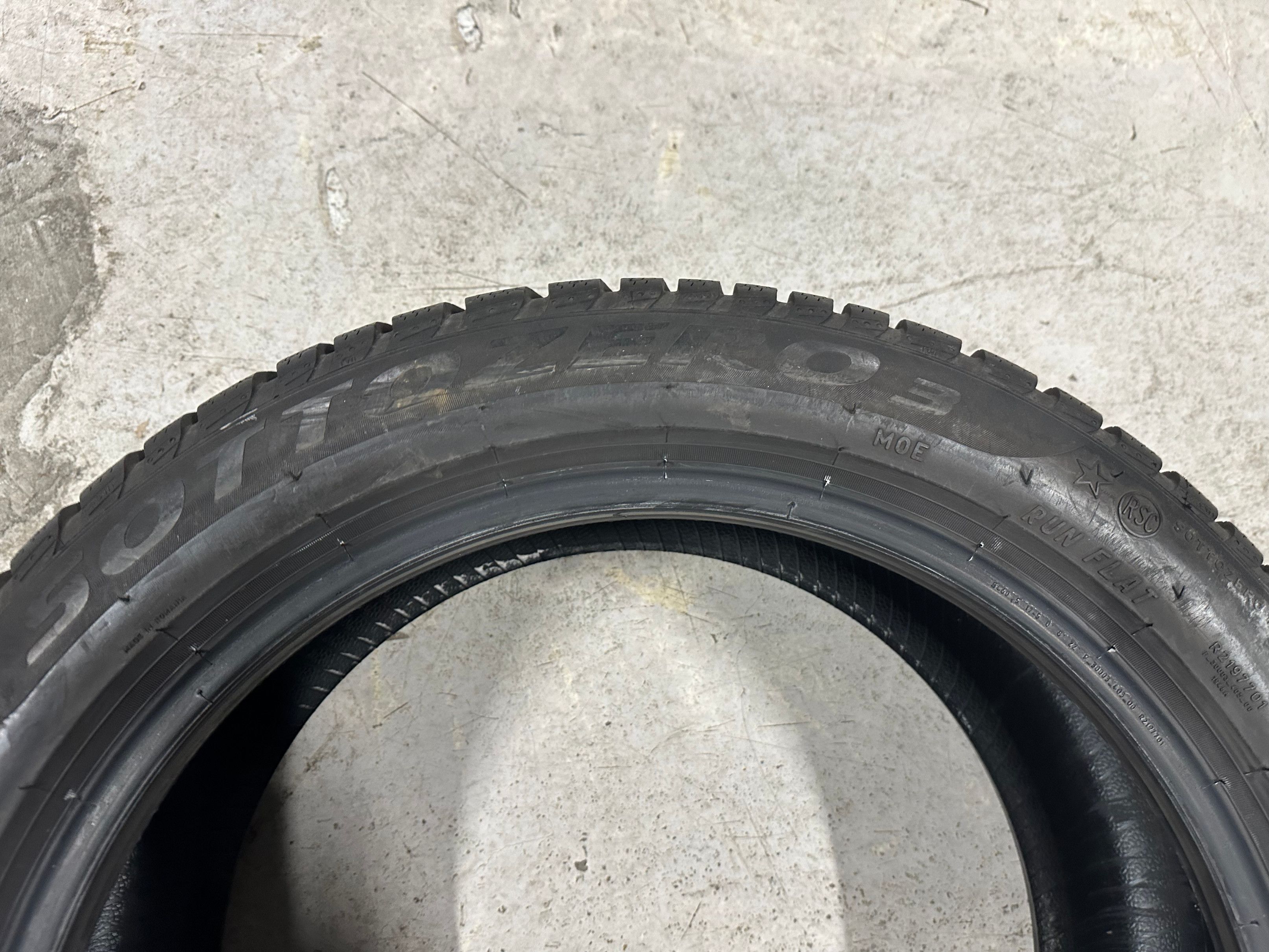 Opony Pirelli Sottozero 3 -  245/45/18 RSC