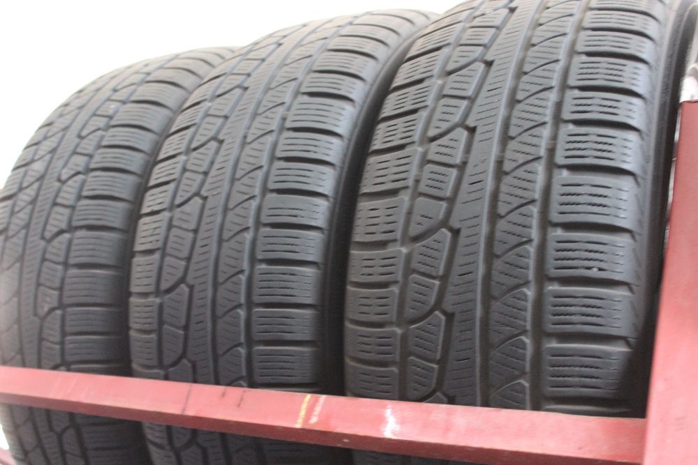 265-65-R17 NOKIAN WR комплект зимняя джиповская резина FINLAND