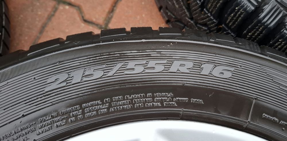 Koła Audi 16" 5x112 - felgi alluminiowe + opony zimowe Toyo 215/55 R16