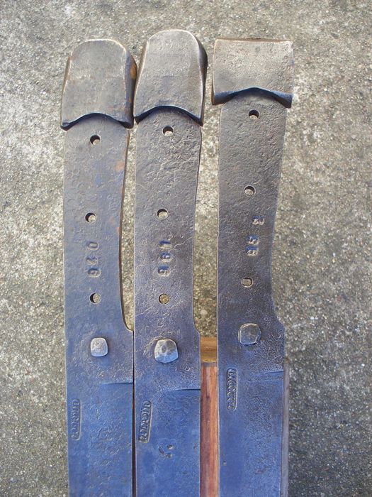 Kord - tasak - messer - kuty , hartowany