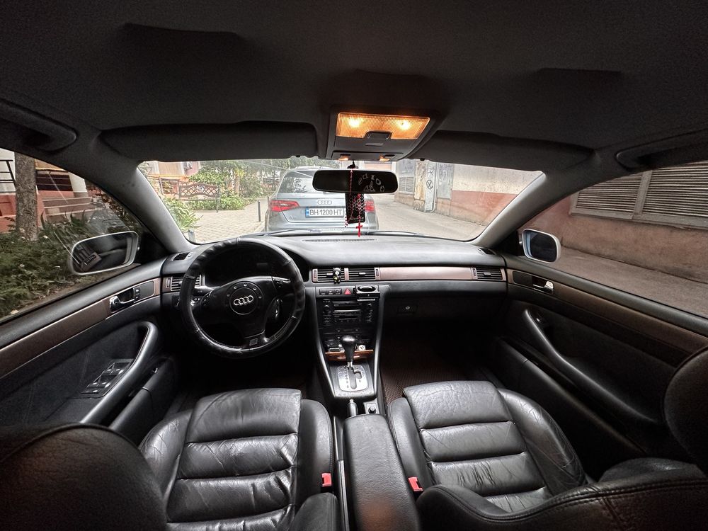 Продам Audi A6 C5 2001 року