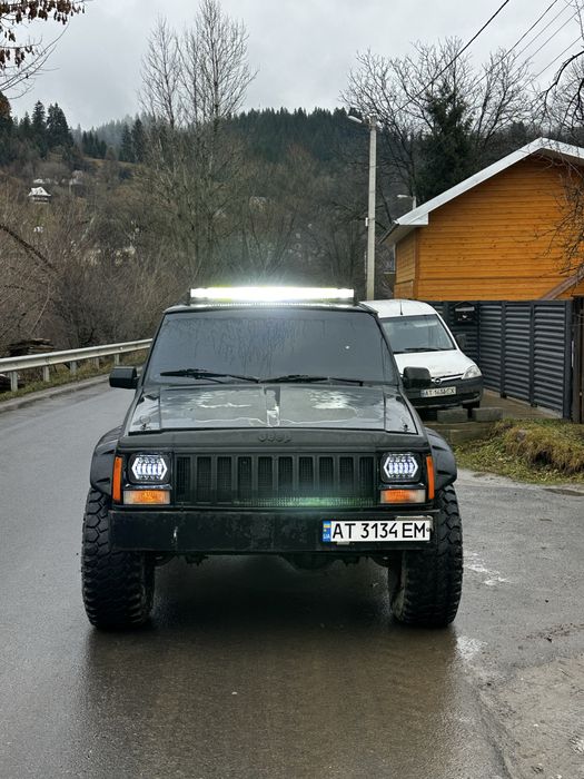 Jeep Cherokee Продам або обміняю!