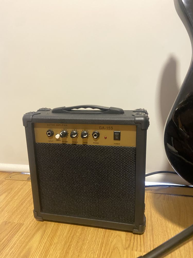 Guitarra e amplificador