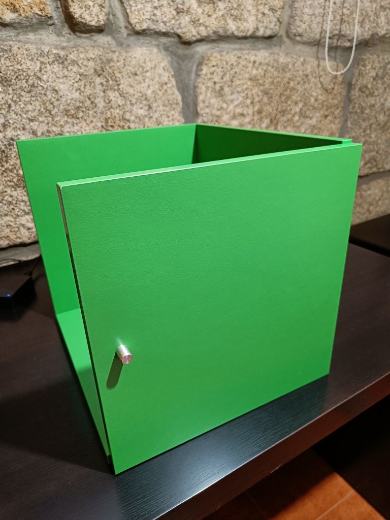 Módulo com porta para armário IKEA Expedit verde