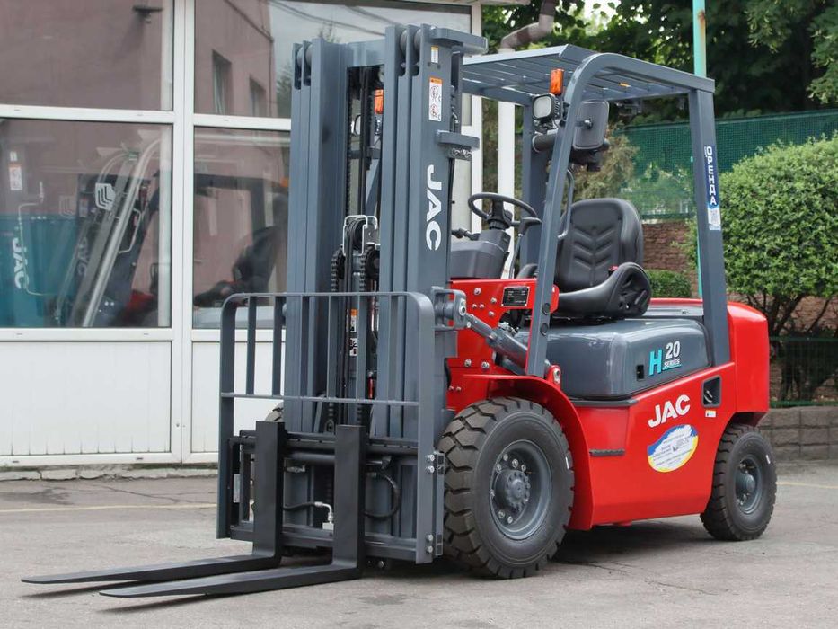 Оренда вилкового навантажувача, від 1-го дня, кари  1-5т нові та б/у