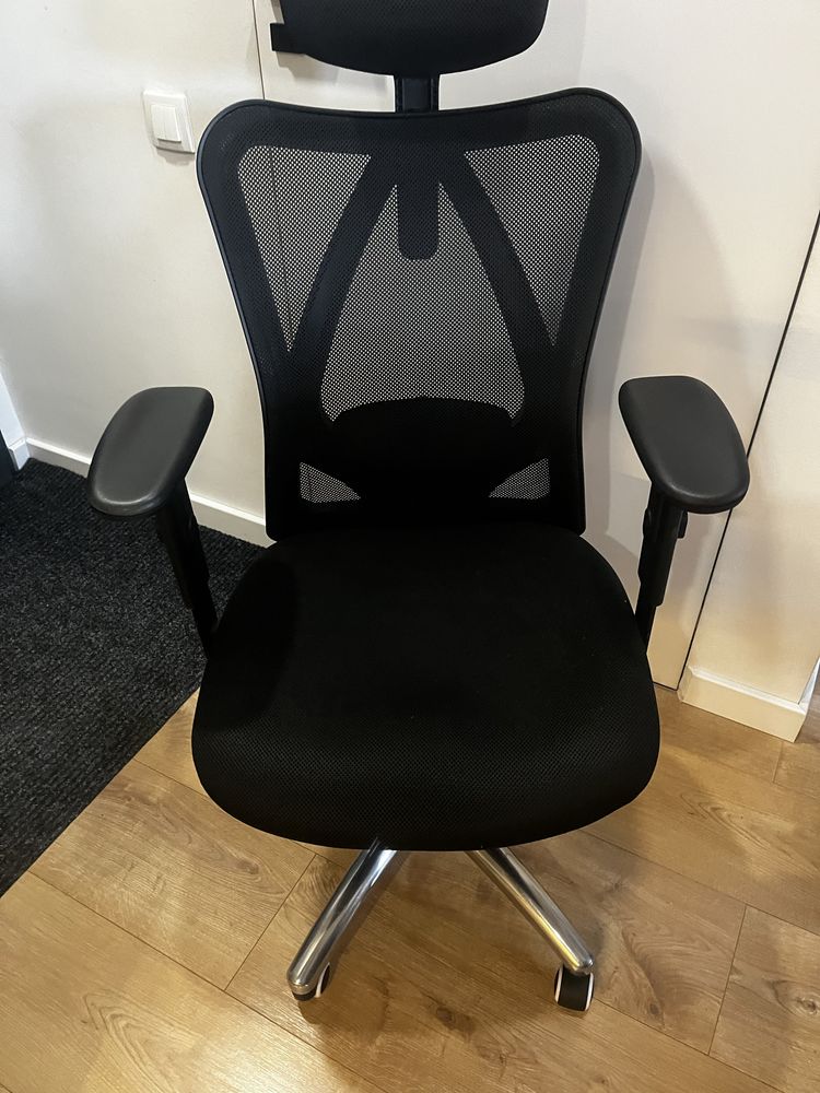Fotel biurowy ergonomiczny Angel
