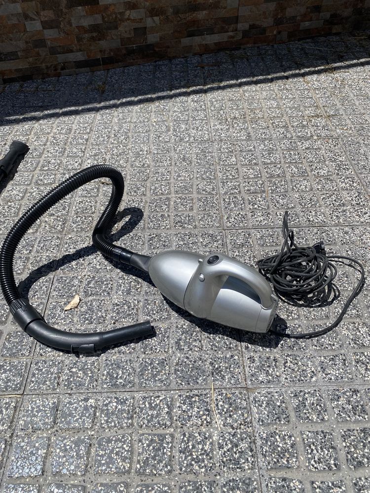 Aspirador Portátil em BOM ESTADO