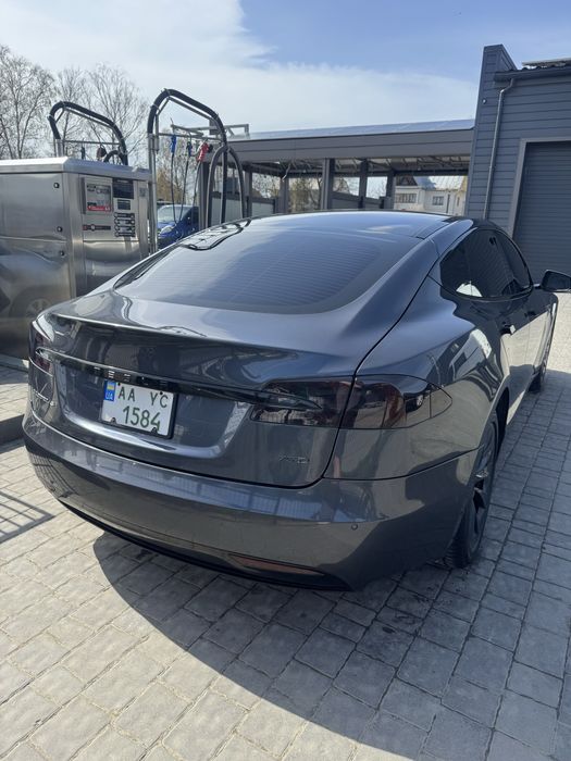 Tesla Model S 2016 75 терміново